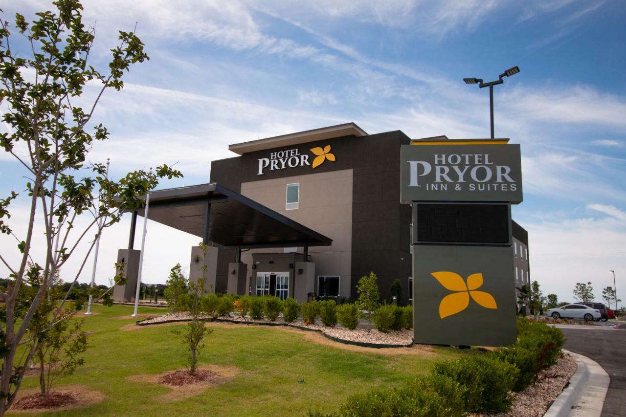 Hotel Pryor Pryor Creek Bagian luar foto